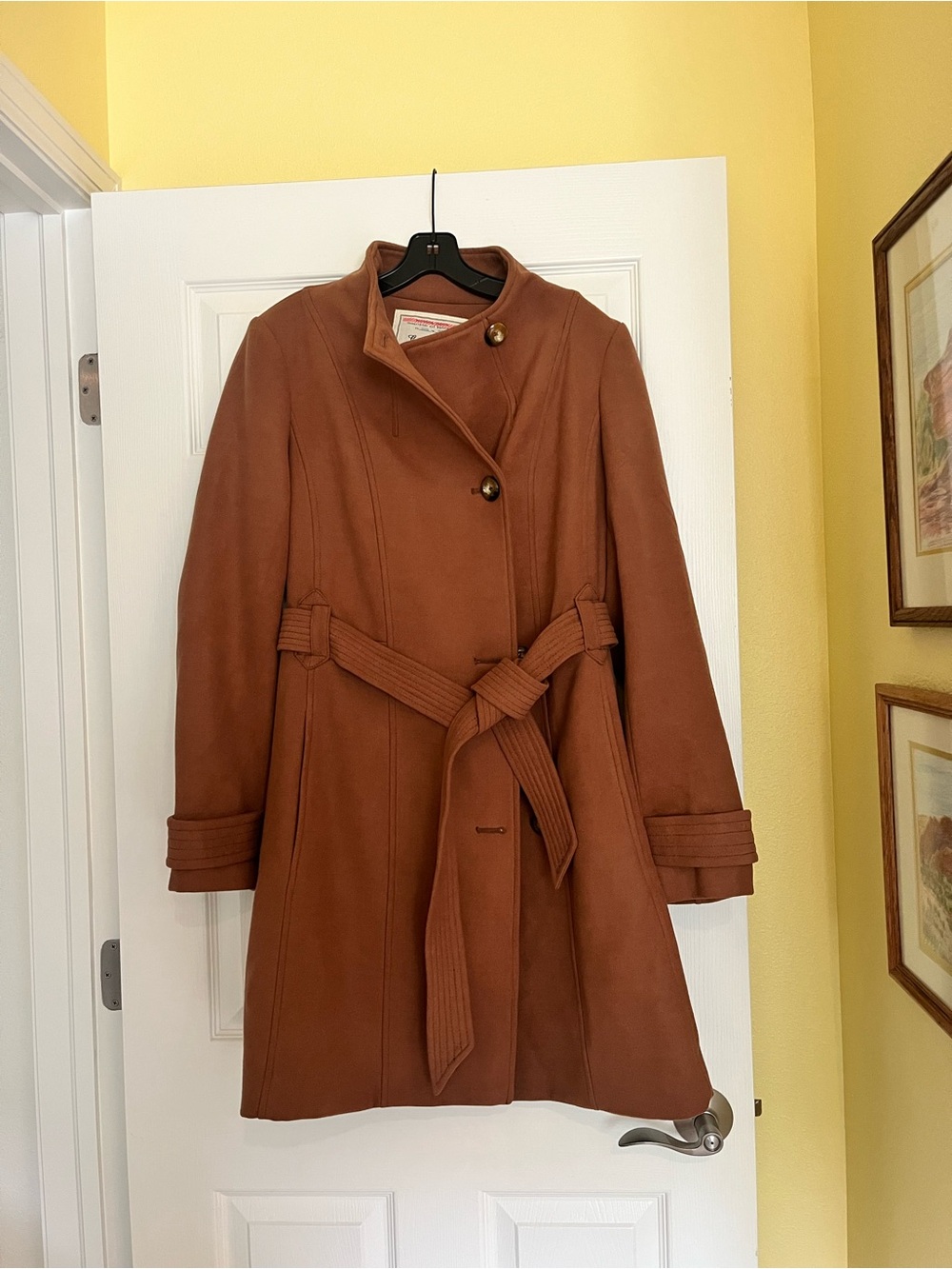 Cartonnier Shania Belted Coat - Picture 6 of 9